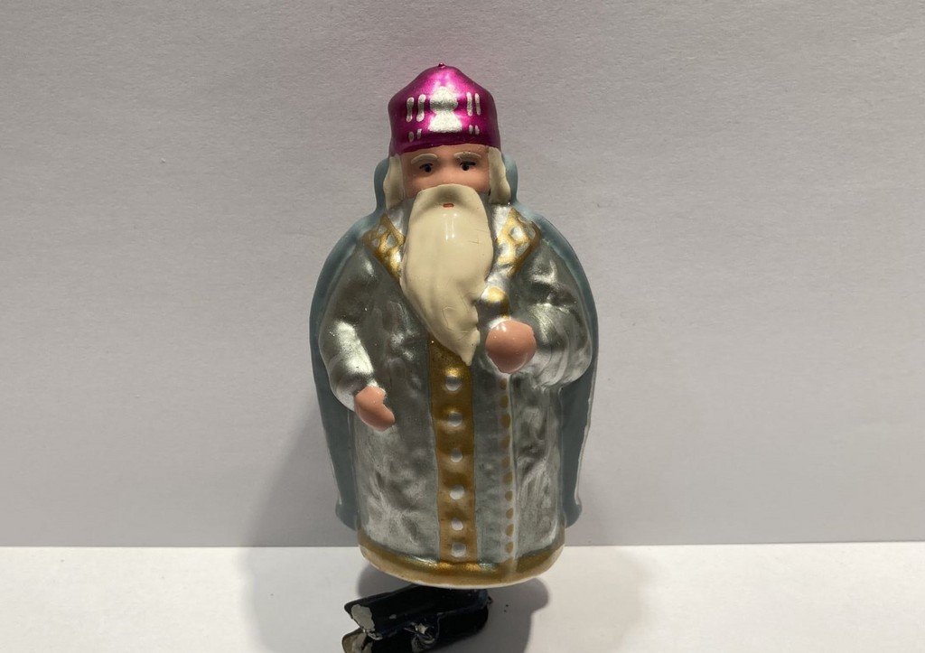 Редкая коллекционная елочная игрушка Дед Мороз 50-е годы. Ставка — 40 тысяч рублей