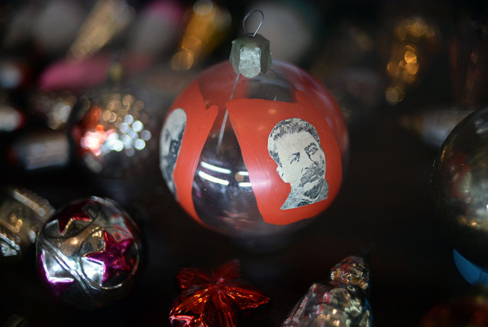 Стеклянный шар «В честь двадцатилетия Октябрьской революции», 1937 год