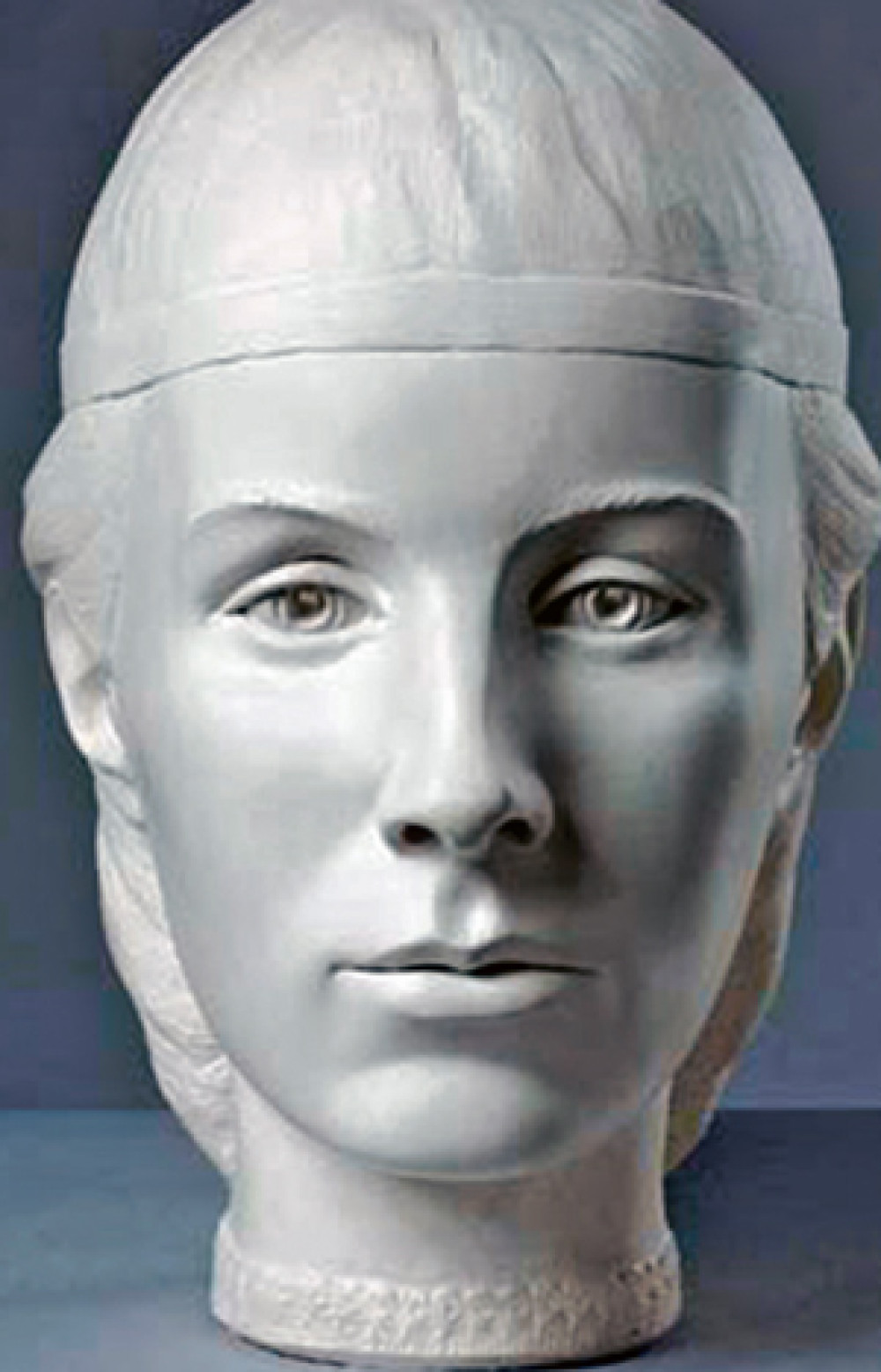 Портрет Глинской, реконструированный по черепу скульптором Никитиным в 1999 году