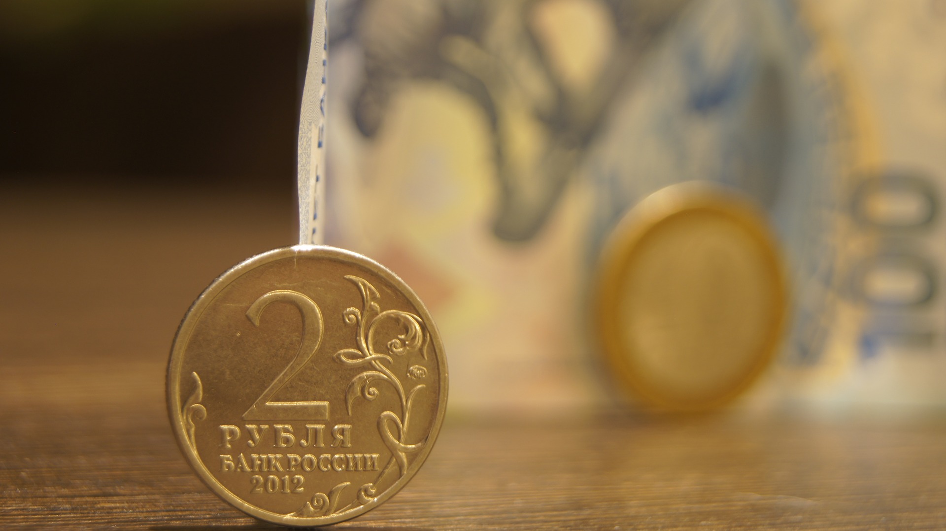 Опрос: 23% жителей РФ назвали счета за ЖКХ неподъемными Опрос: 23% жителей РФ назвали счета за ЖКХ неподъемными