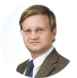 Дмитрий ХлопцовЗавкафедрой оценки и управления собственностью Института экономики и менеджмента ТГУ, член Совета Российского общества оценщиков, председатель Томского регионального отделения РОО